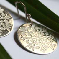 Alixia, Baroque Fleur-de-Lys earrings in sterling silver