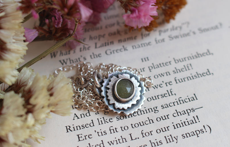 Almond green primrose, flower necklace in silver and green sapphire