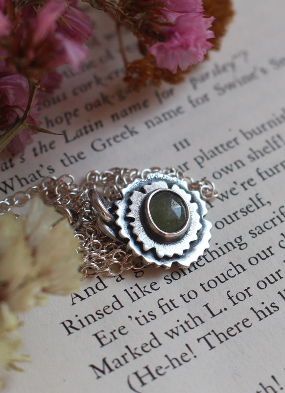 Almond green primrose, flower necklace in silver and green sapphire
