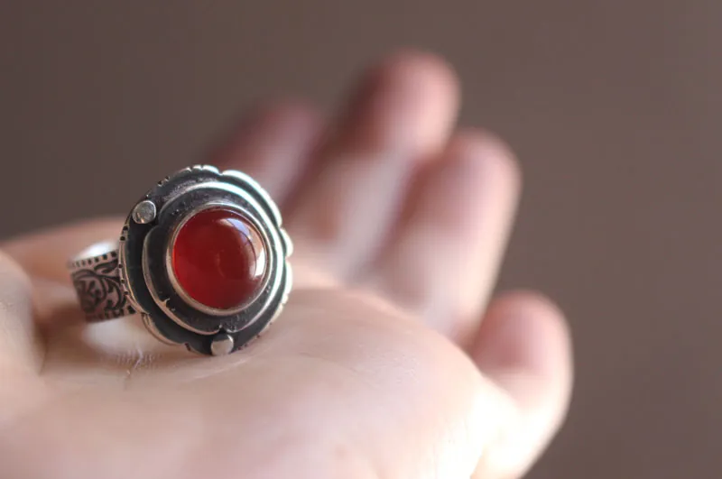 Autumn eglantine, flower and fruit ring in silver and carnelian