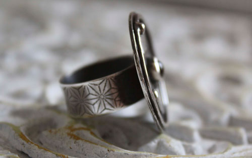 Autumn hedgehog, animal totem ring in silver and citrine