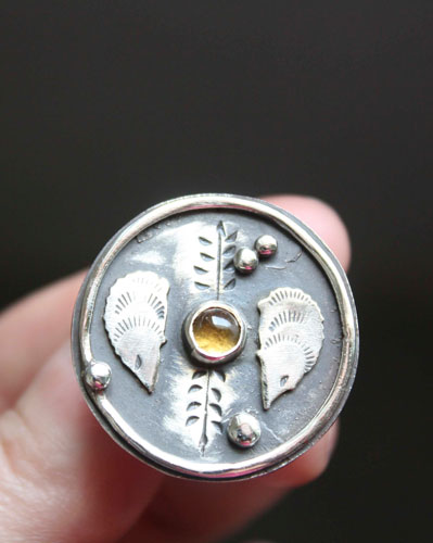 Autumn hedgehog, animal totem ring in silver and citrine