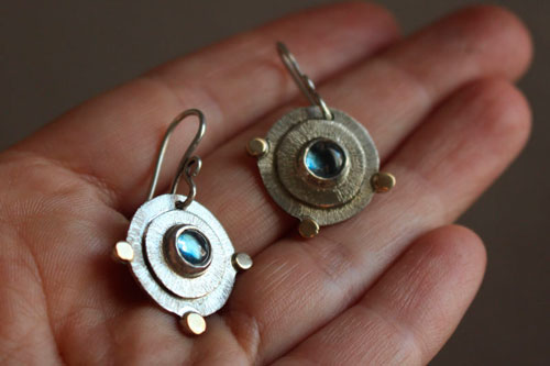 Azure sun, escape earrings in silver, gold and blue zircon