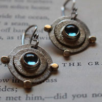 Azure sun, escape earrings in silver, gold and blue zircon