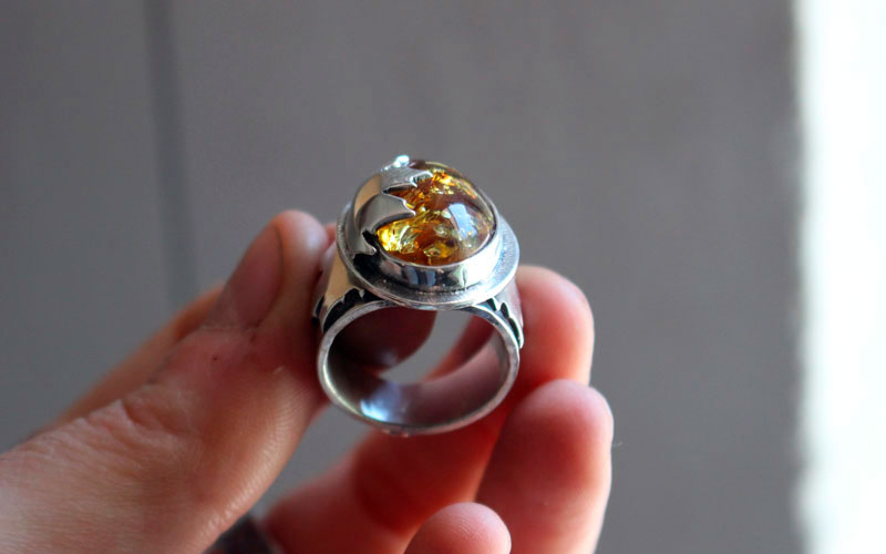 Amber leaf, maple leaf ring in silver and amber