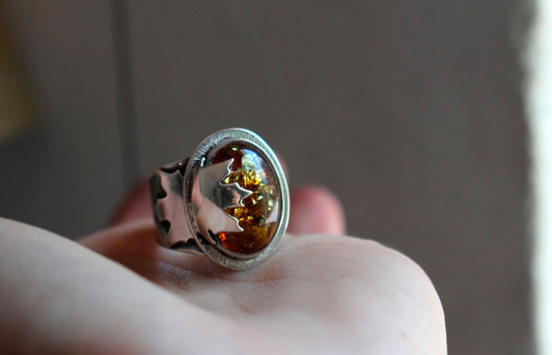 Amber leaf, maple leaf ring in silver and amber