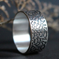 Aquatic ballet, seaweed ring in sterling silver