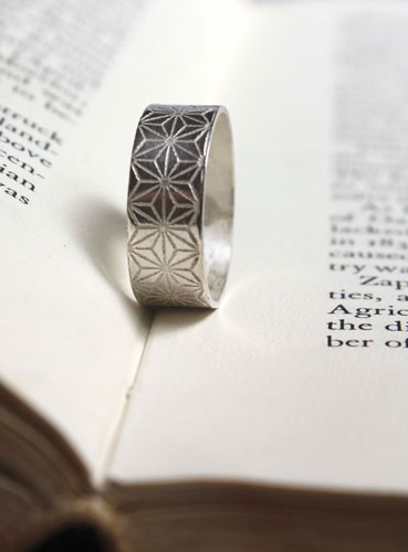 Asanoha, Japanese hemp leave ring in sterling silver