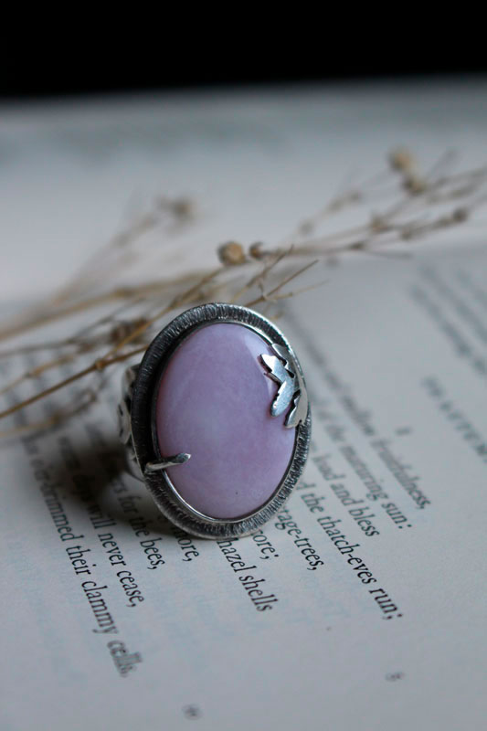 At the dawn of spring, season ring in sterling silver and Peruvian pink opal