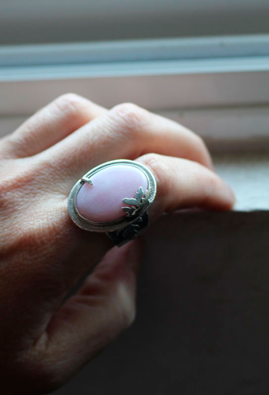 At the dawn of spring, season ring in sterling silver and Peruvian pink opal