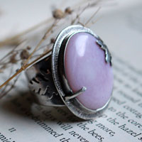 At the dawn of spring, season ring in sterling silver and Peruvian pink opal