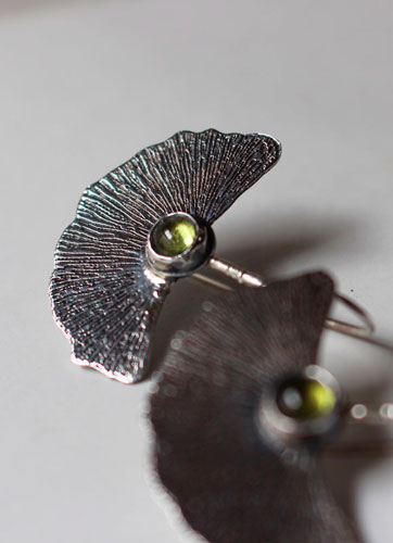 Biloba, ginkgo leaf earrings in silver and peridot
