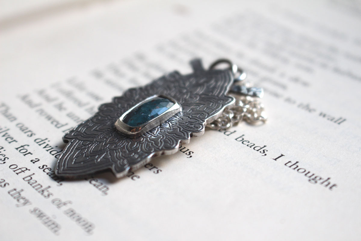 Blue star, star mandala necklace in silver and kyanite