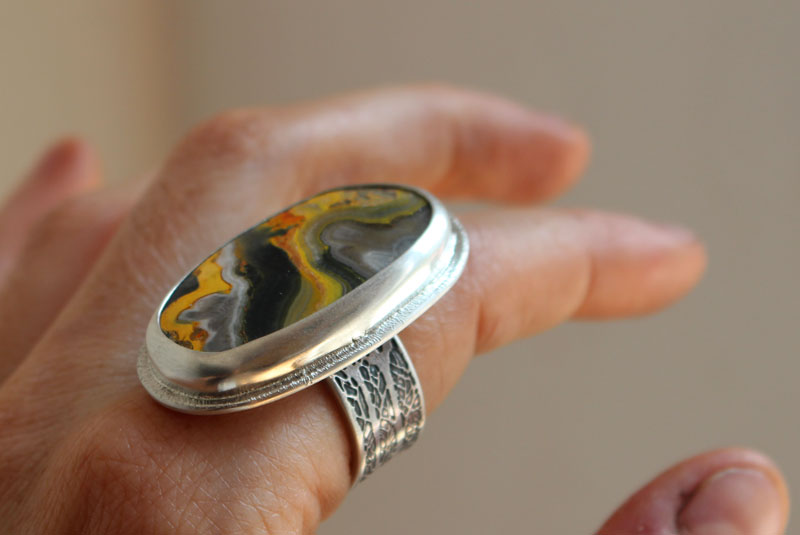 Breath of the earth, mother-earth ring in silver and bumblebee jasper
