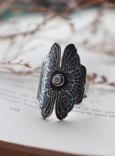 Butterfly lovers, Chinese legend ring in sterling silver