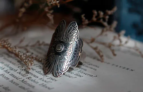 Butterfly lovers, Chinese legend ring in sterling silver
