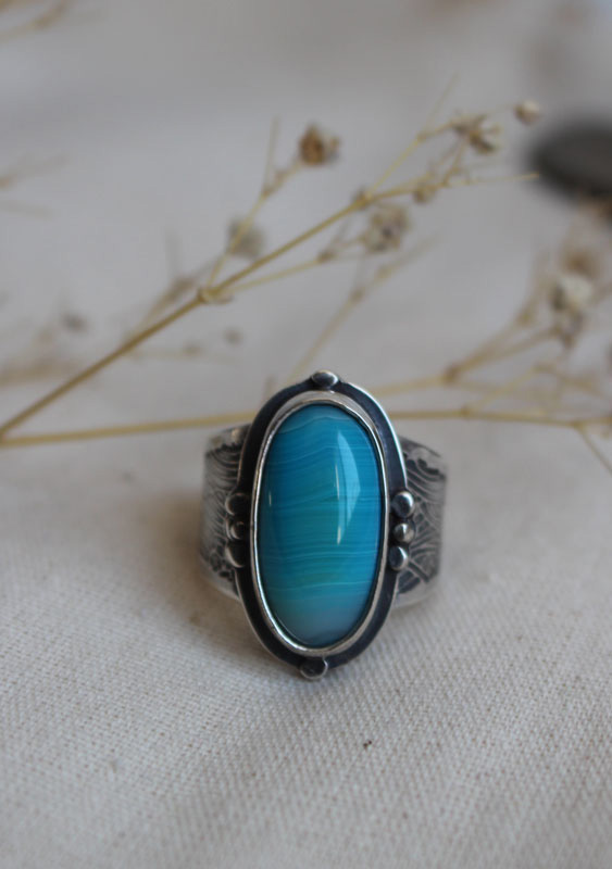 Between the sky and the sea, nautical ring in silver and blue agate