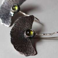 Biloba, ginkgo leaf earrings in sterling silver and peridot