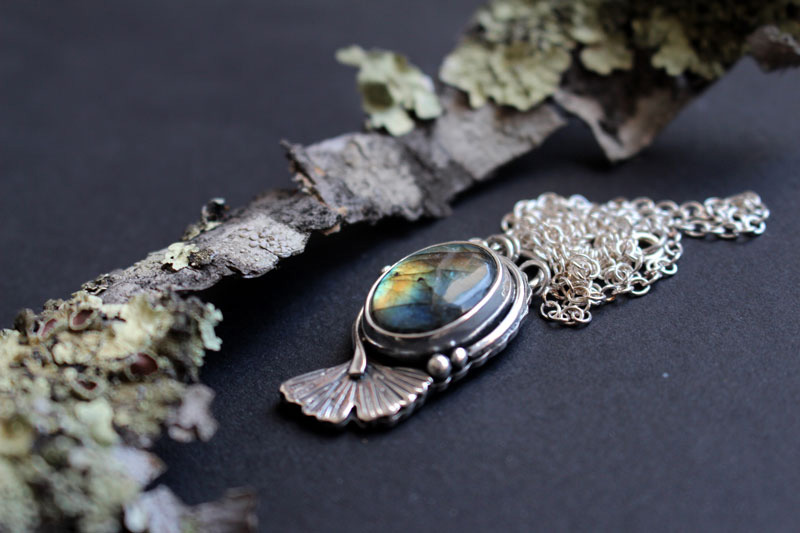 Blue ginkgo, sky leaf necklace in silver and labradorite