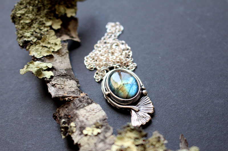 Blue ginkgo, sky leaf necklace in silver and labradorite