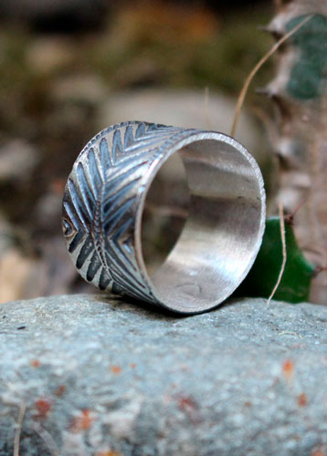 Boomerang, chevron and arrow ring in sterling silver