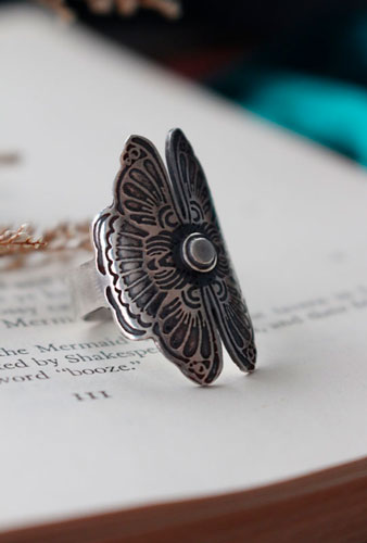 Butterfly lovers, Chinese legend ring in sterling silver