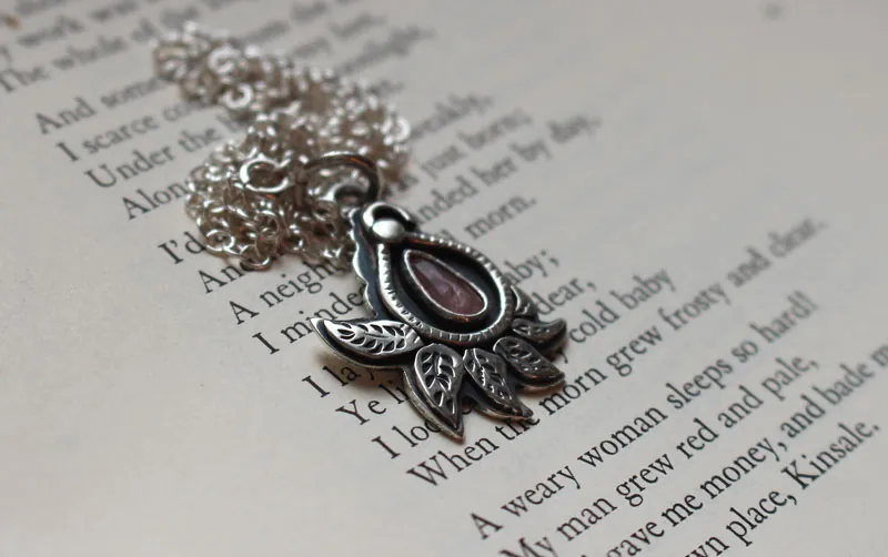 Cashmere leaf, botanical necklace in silver and pink sapphire