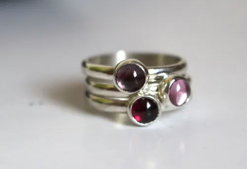 Cherry blossom, stackable ring in silver garnet, alexandrite and zircon