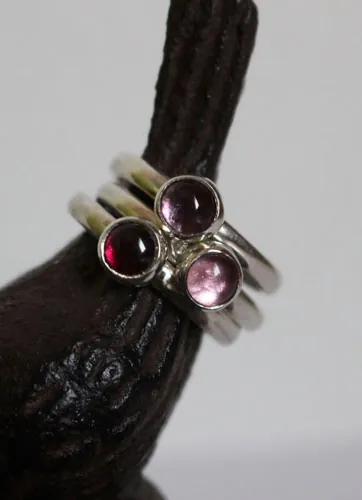 Cherry blossom, stackable ring in silver garnet, alexandrite and zircon
