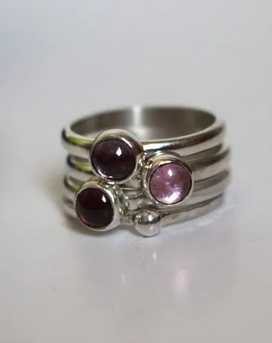 Cherry blossom, stackable ring in silver garnet, alexandrite and zircon