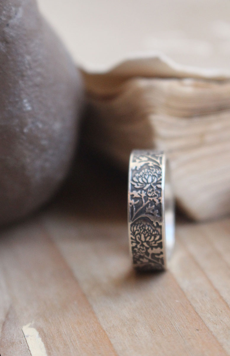 Chrysanthemum, sun flower ring in silver