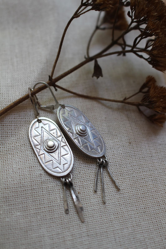 Citlalli, Pre-Hispanic cross earrings in sterling silver