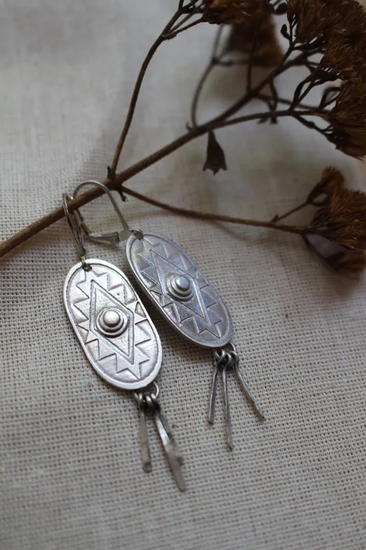 Citlalli, Pre-Hispanic cross earrings in sterling silver