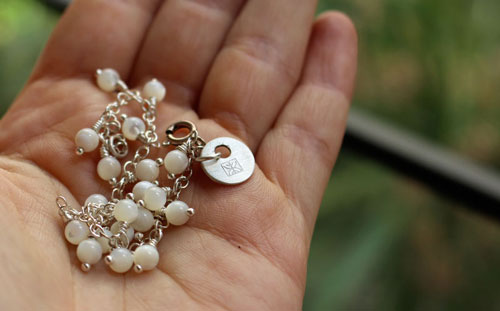 Cosmos, flower of innocence bracelet in silver and nacre