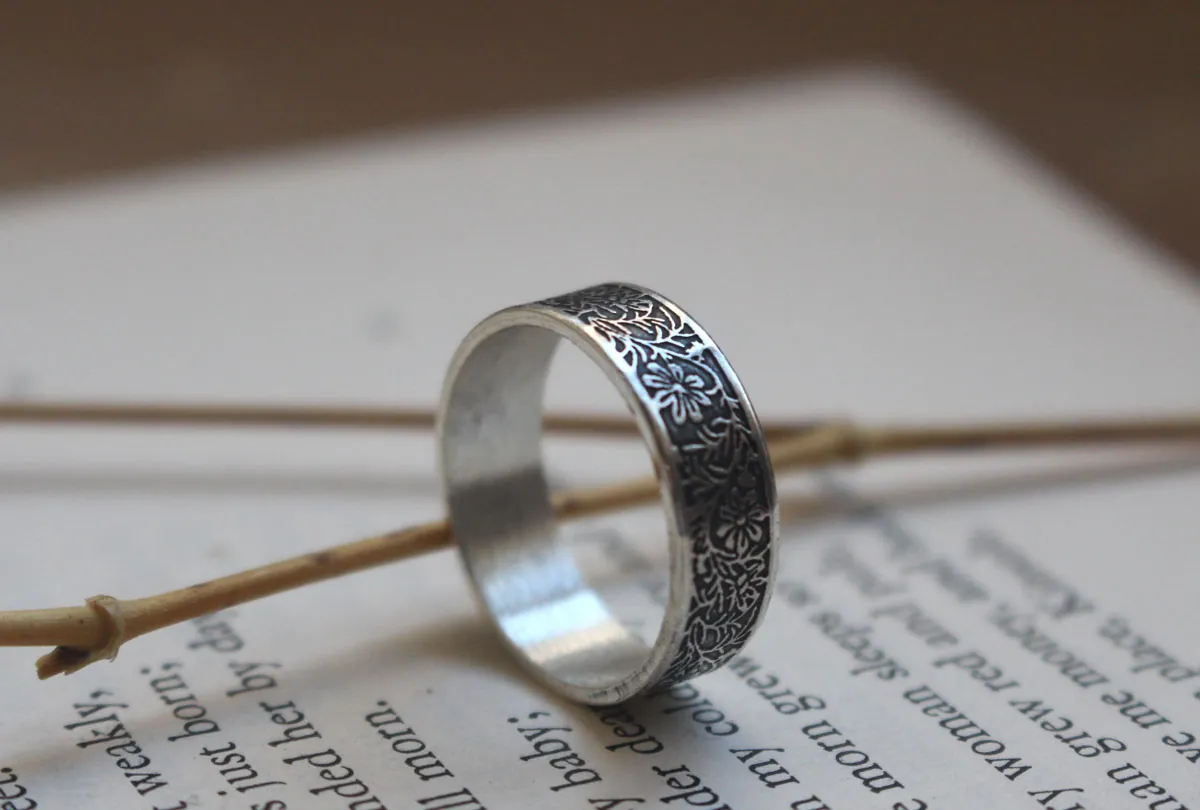 Cosmos, flower ring in sterling silver