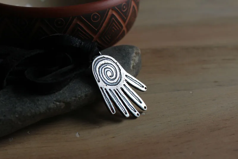 Creative power, olmec hand necklace in sterling silver