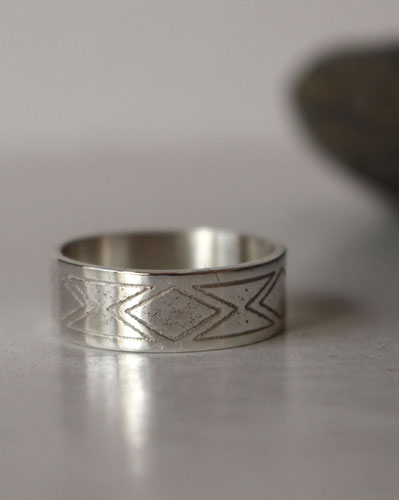 Custom band, personalized wedding ring in sterling silver
