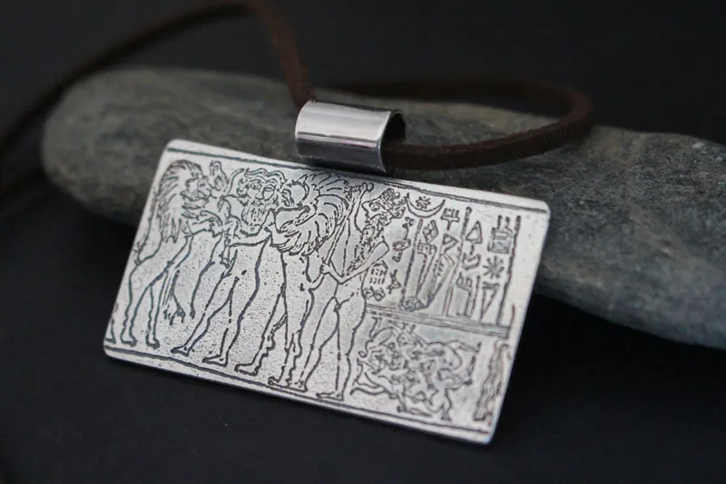 Cylinder seal of the king of Kisch, mesopotamian necklace in sterling silver