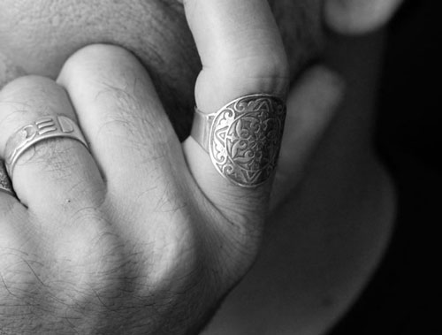 Cassius, medieval shield ring in sterling silver