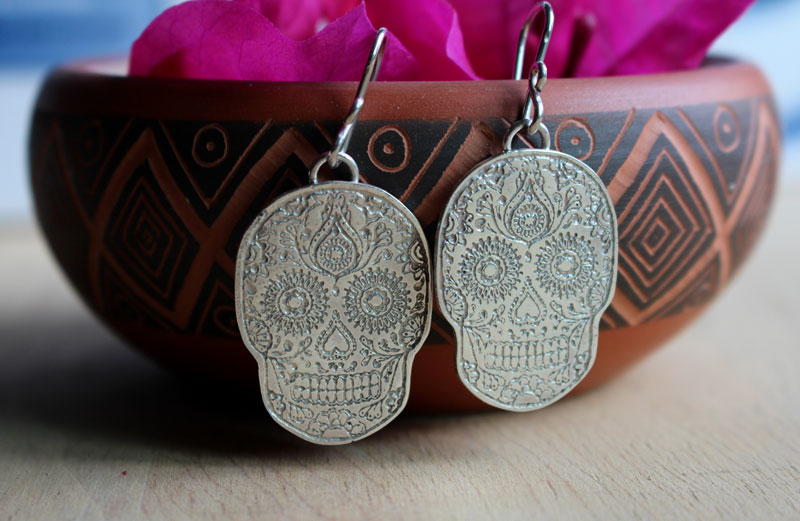 Catrina, day of the dead skull earrings in Mexican folklore in sterling silver