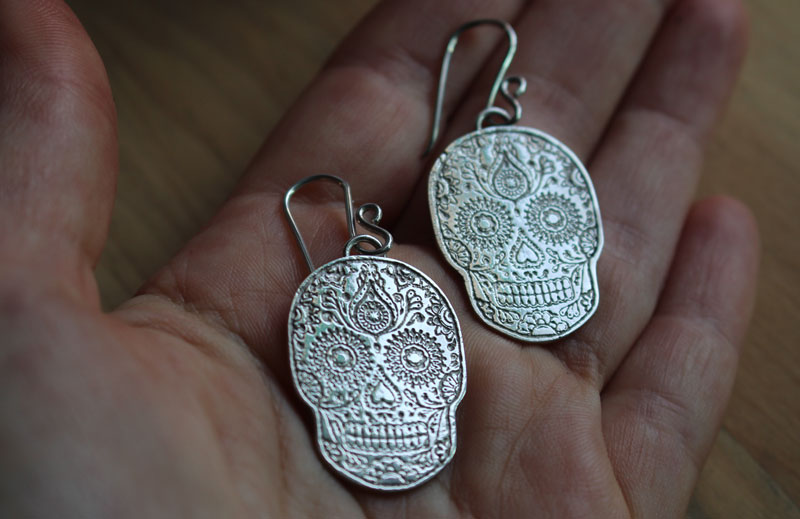 Catrina, day of the dead skull earrings in Mexican folklore in sterling silver