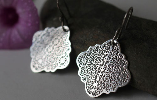 Cybele, Greek chiseled arabesque earrings in sterling silver