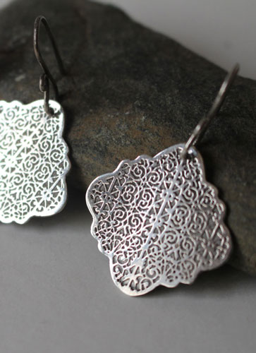 Cybele, Greek chiseled arabesque earrings in sterling silver