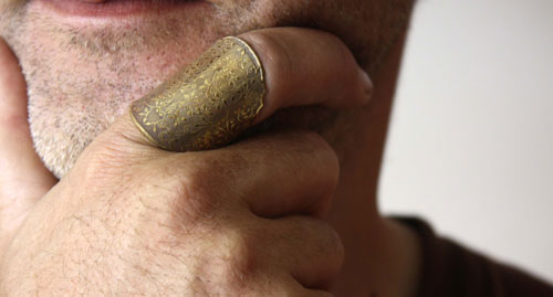 Dandy, Victorian Baroque elegance ring in brass