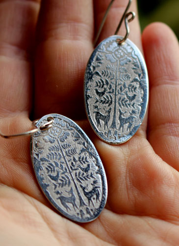Deer in the early morning, Mexican Otomi bestiary earrings in silver