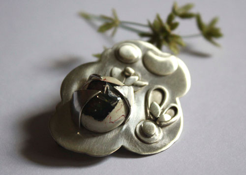 Dream of a summer night, color dream brooch in silver and fire opal