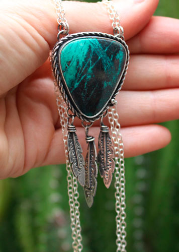 Dreamcatcher, Native American necklace in silver and sonora sunrise