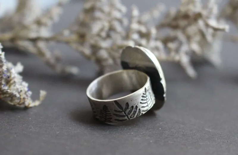 Dusk flowers, shadow landscape ring in silver and dendritic agate