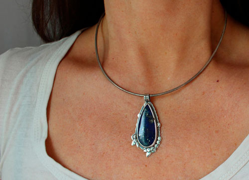 Dusk inflorescence, nocturnal flower pendant in silver and lapis lazuli