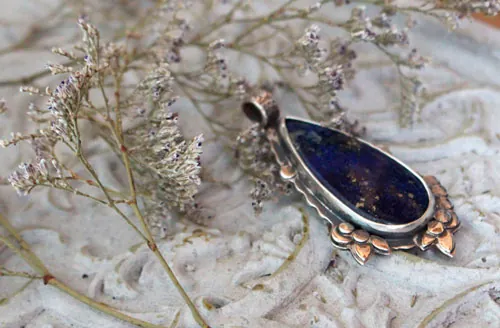 Dusk inflorescence, nocturnal flower pendant in silver and lapis lazuli
